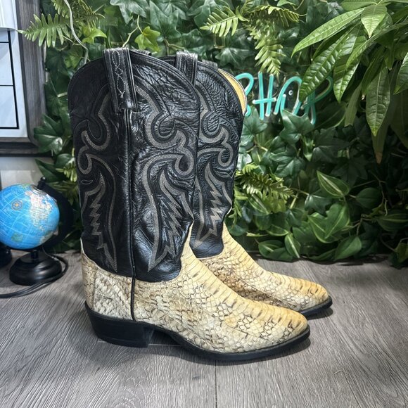 RARE Tony Lama Boots Men 9 D Exotic Python Snakeskin. Gloss Upper Leather VTG - Picture 1 of 12